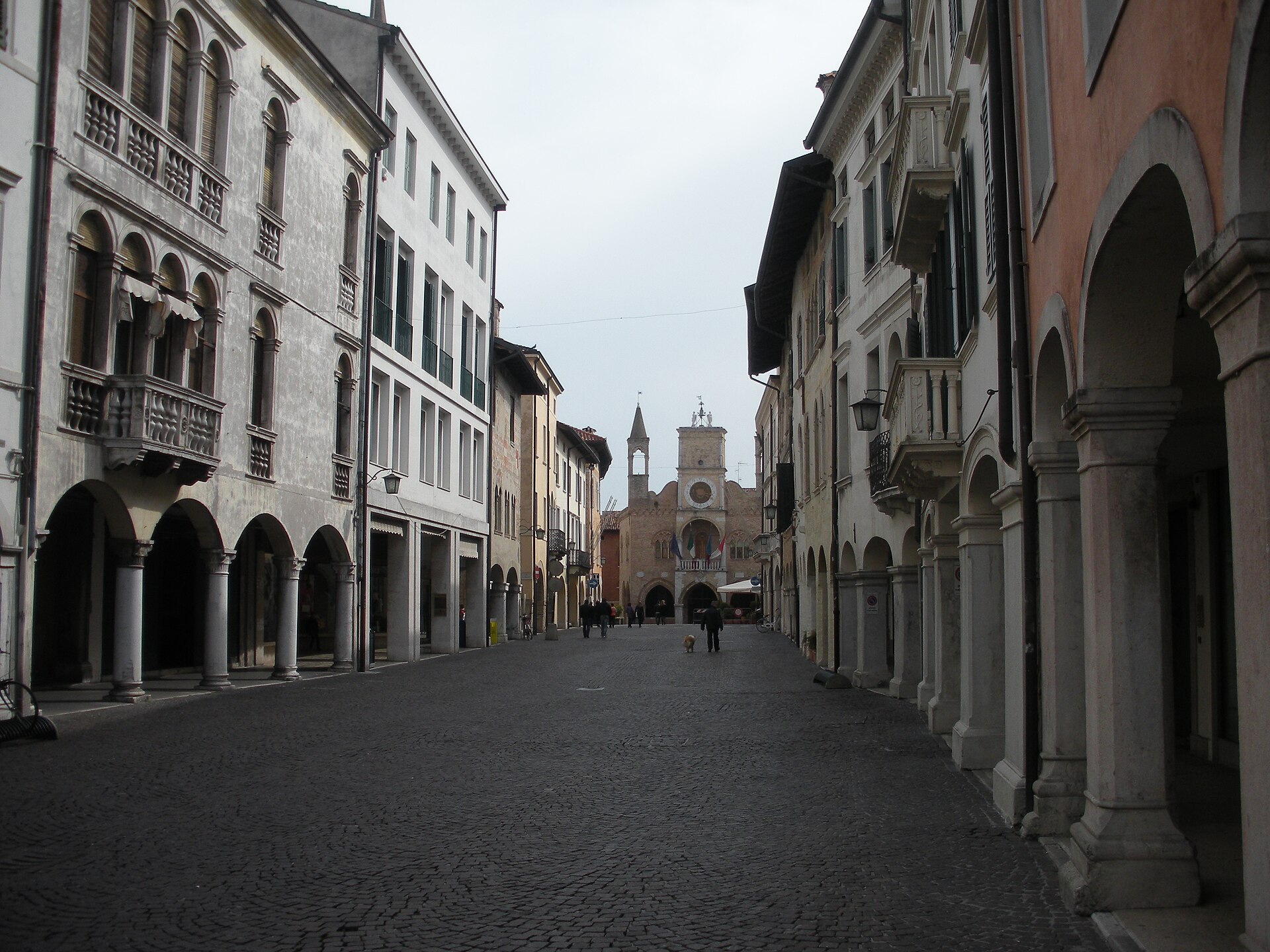 Arcaded walkway in Sacile